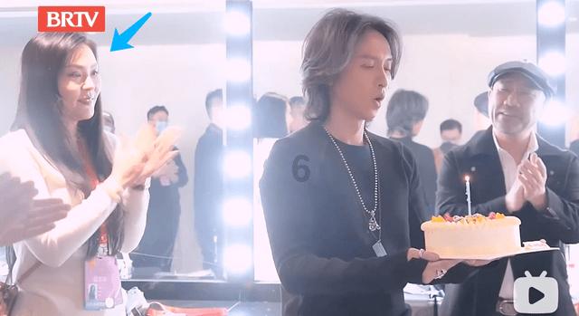 光大期货：美元指数小幅回升，金价延续回落态势