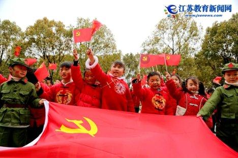 秋天养绣球想长得水灵，有哪些方法，来年就变大花球？游戏画面