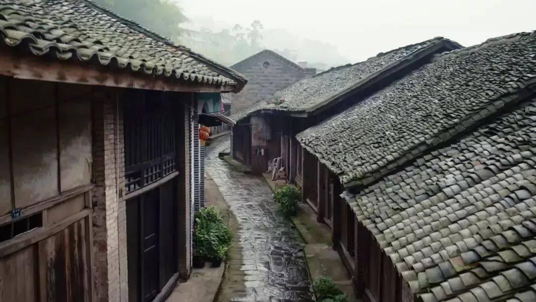 南京雨花台消防联合多部门开展综合性消防演练